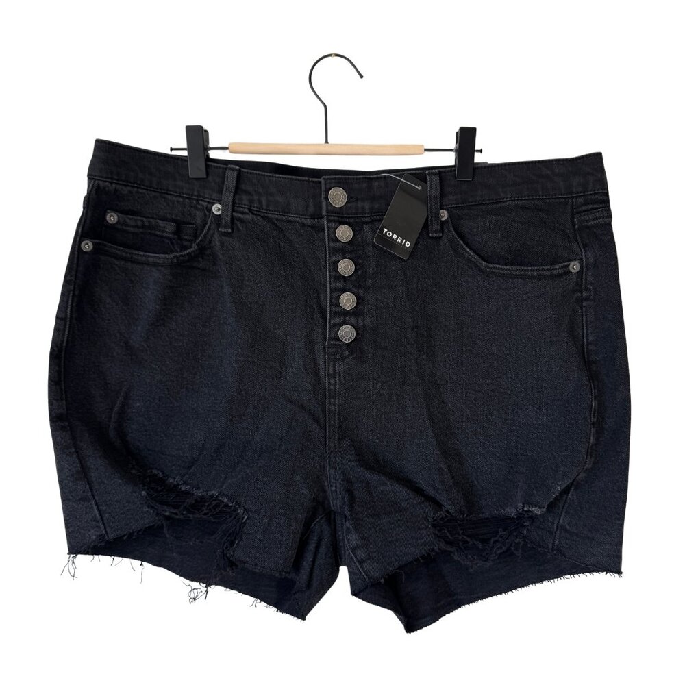 NEW Torrid Classic Denim High-Rise Shorts in Black- Size 18